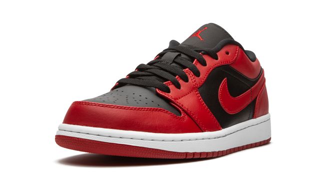 Jordan 1 Low Bred Toe Red