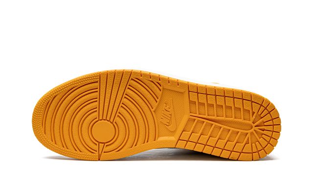 Jordan 1 Retro High Taxi Yellow Toe