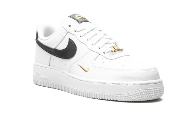 Nike Air Force 1 Essential White Black Gold