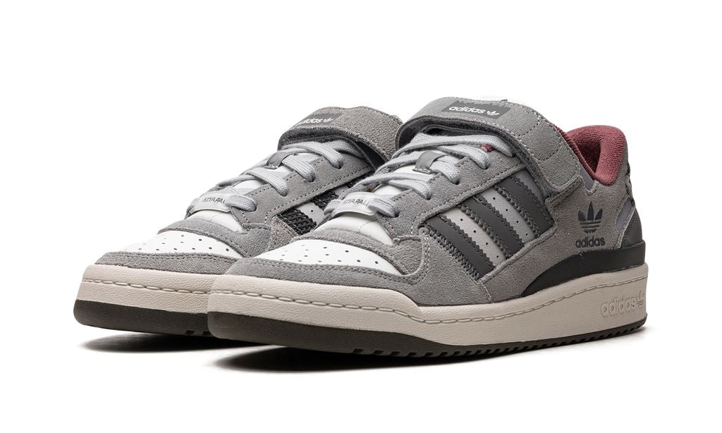 Adidas Forum 84 Low Home Alone 2