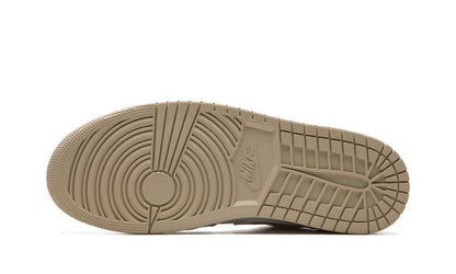 Jordan 1 Low SE Sail Rattan University Red